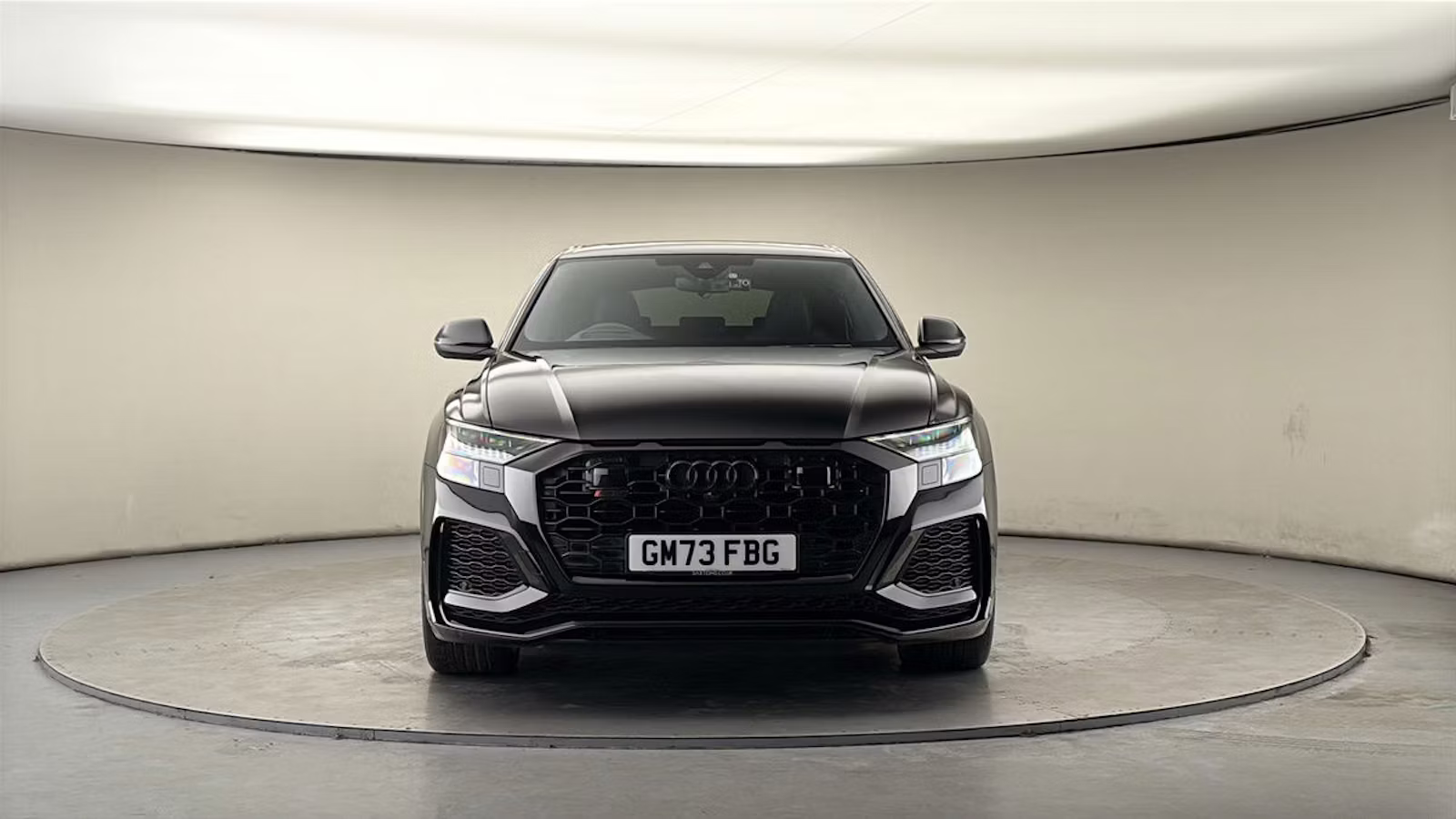 Audi RS Q8 TFSI - Image 3