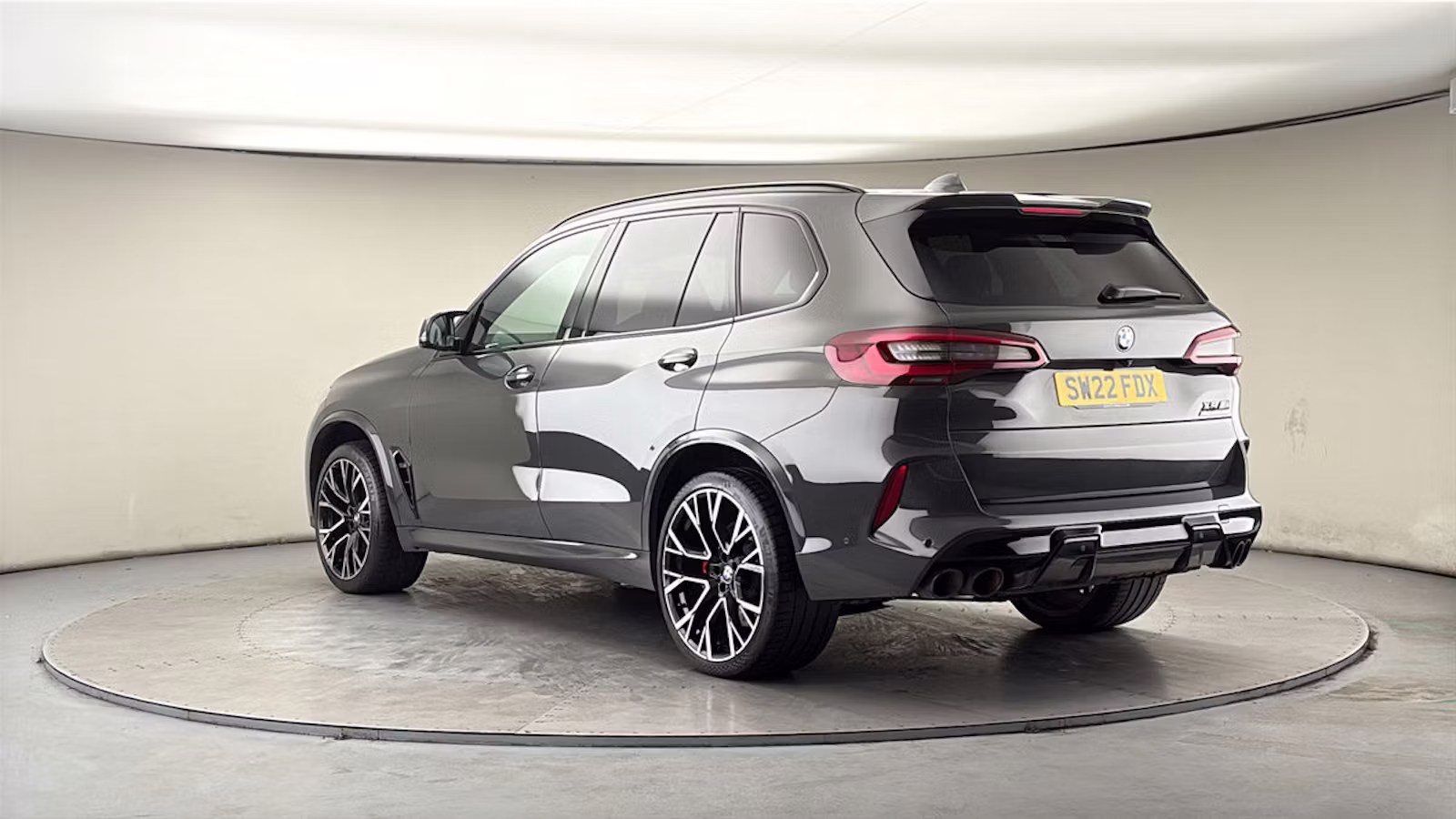 BMW X5 M Competition - Image 2